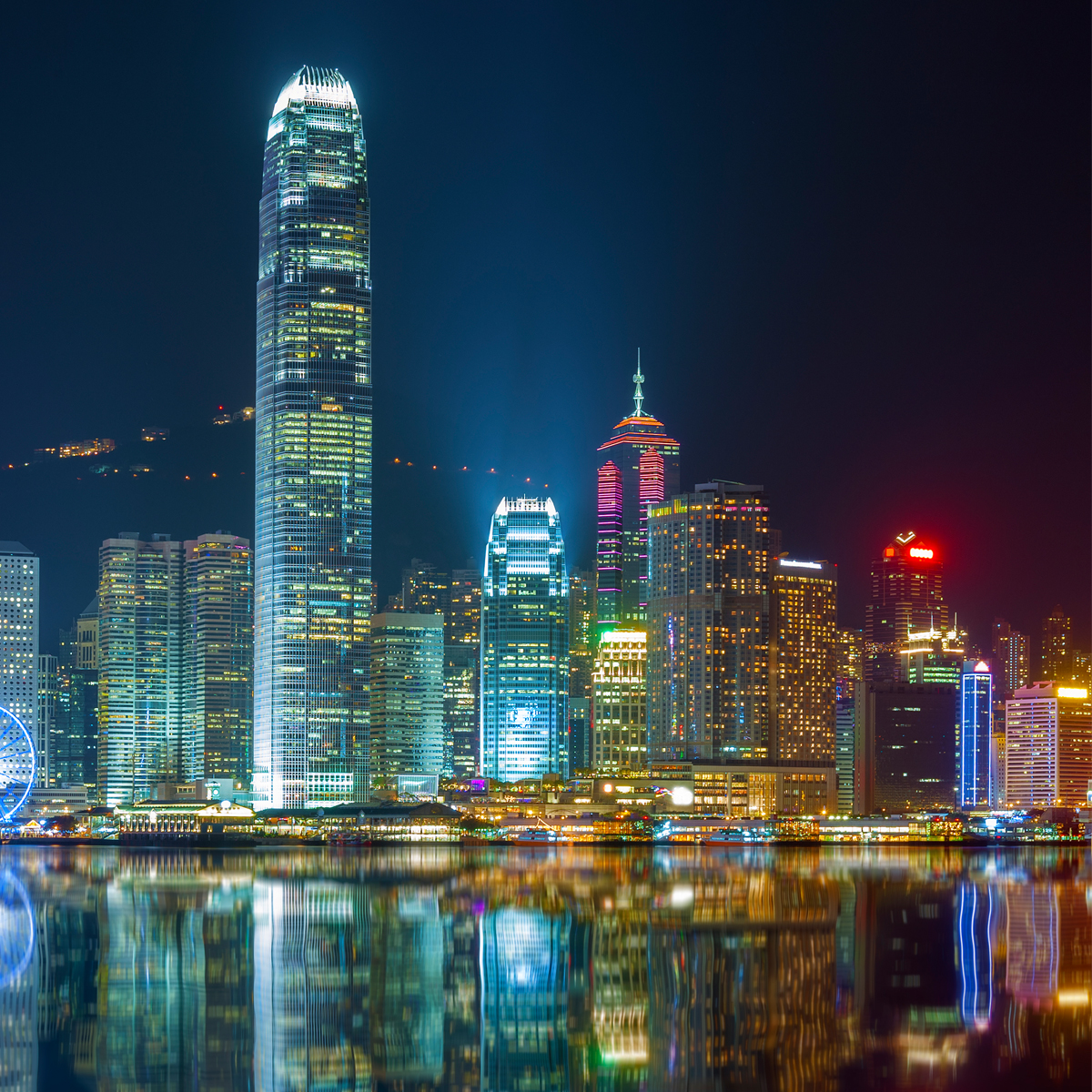 Learn about asset management in four online modules AXA